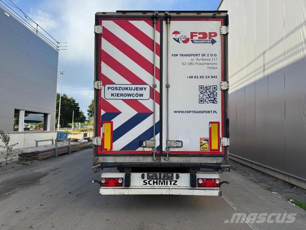 Schmitz Cargobull SCB S3B THERMO KING - 3 AXLE SCHMITZ TRAILER Semirremolques isotermos/frigoríficos