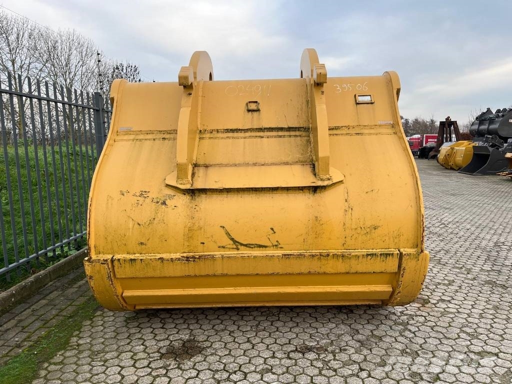 MST CW70 Rock Bucket Buckets
