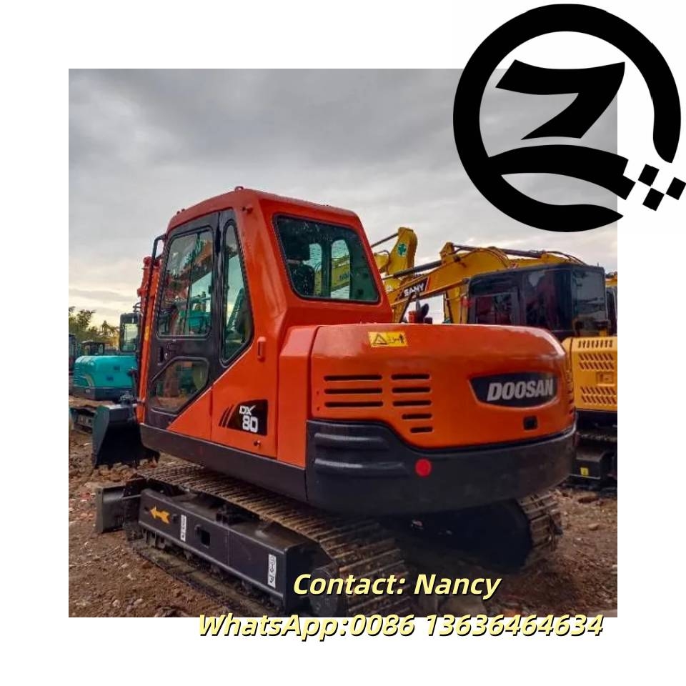 Doosan DX 80 중형굴삭기 7톤-28톤