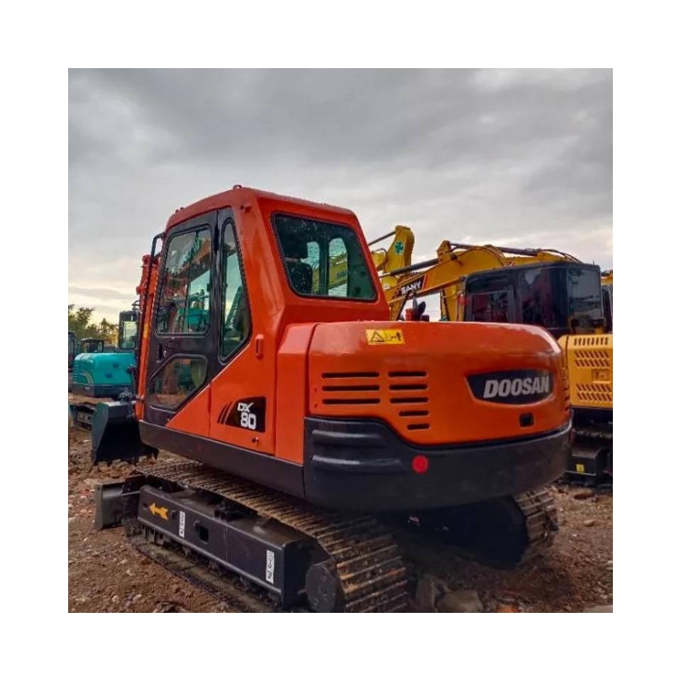 Doosan DX 80 중형굴삭기 7톤-28톤