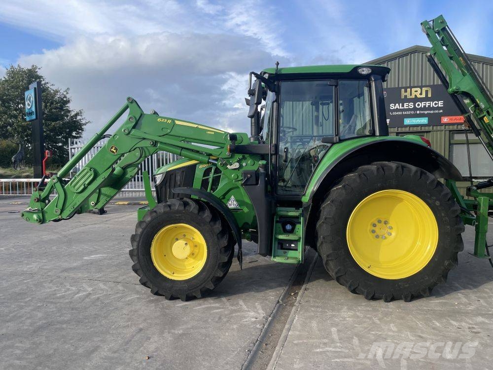 John Deere 6120 M Tractors