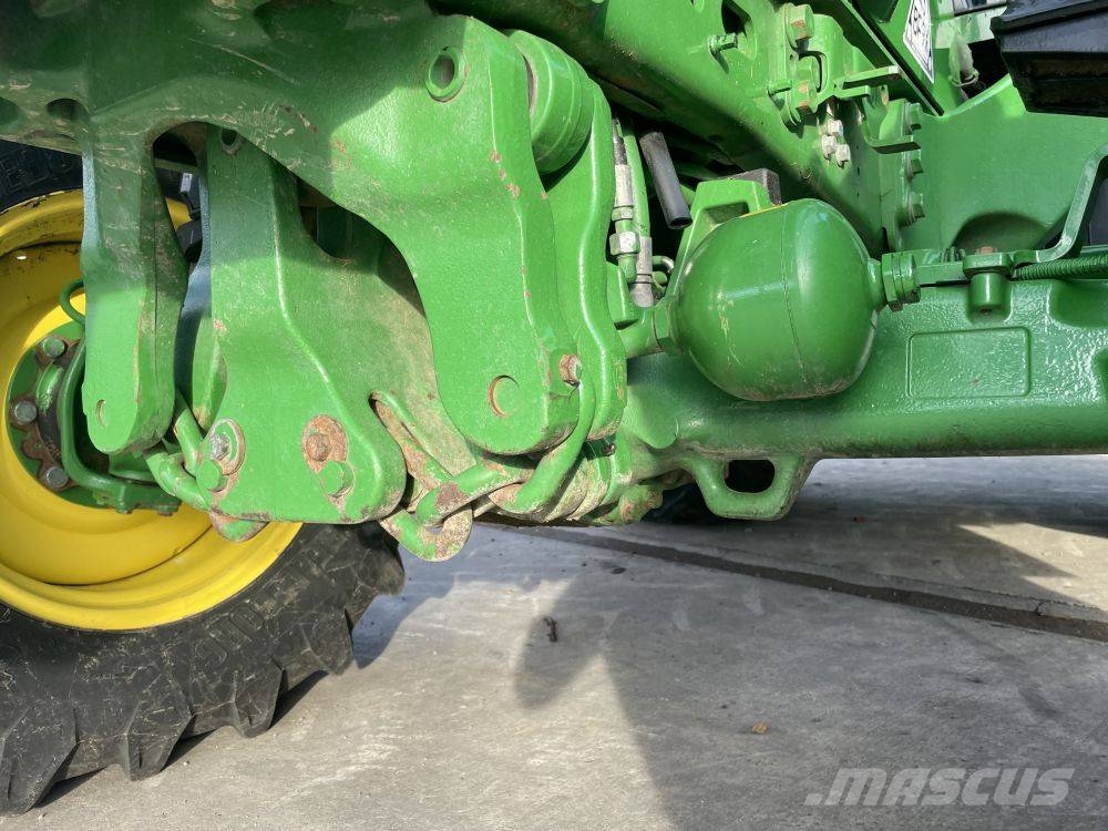 John Deere 6120 M Tractors