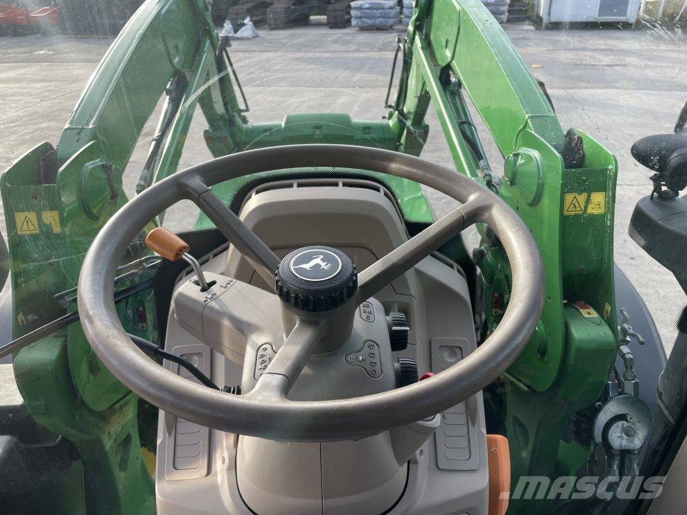 John Deere 6120 M Tractors