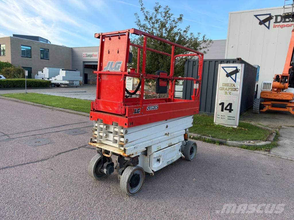 JLG 2032  ES schaar hoogwerker 8 meter Piattaforme a pantografo