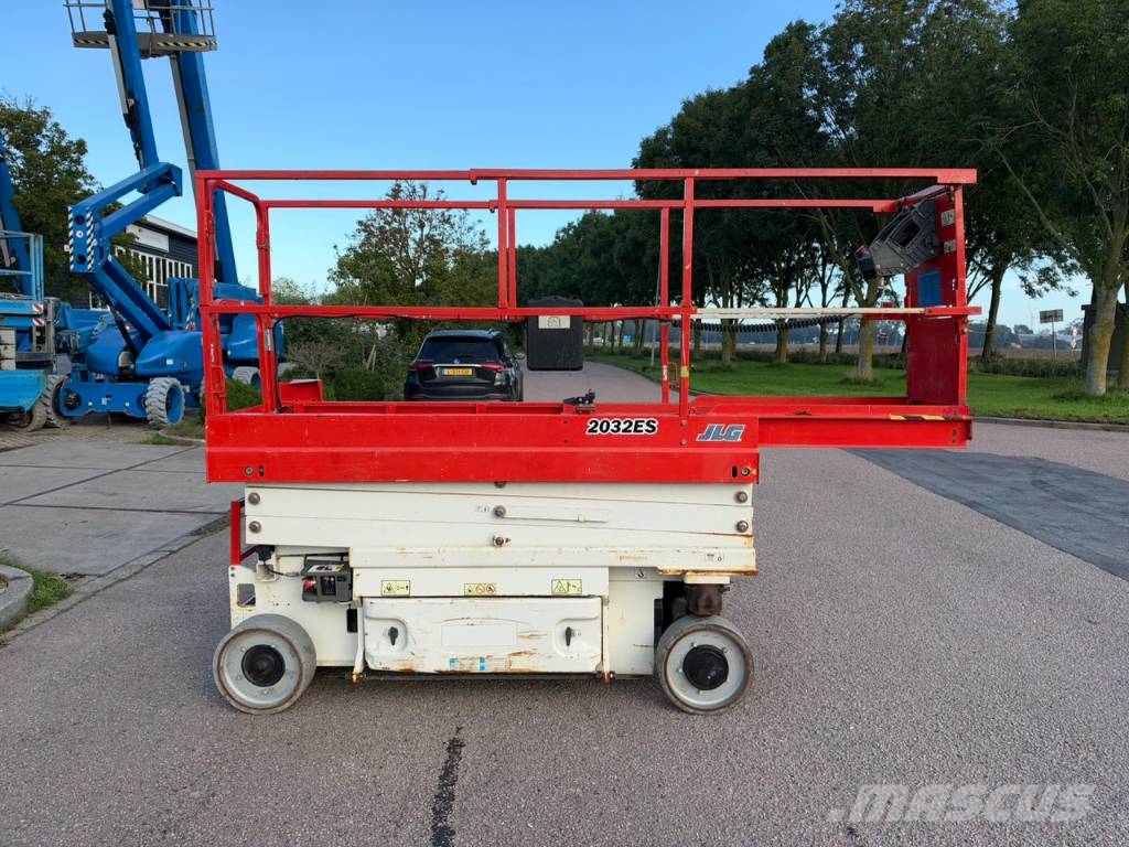 JLG 2032  ES schaar hoogwerker 8 meter Piattaforme a pantografo