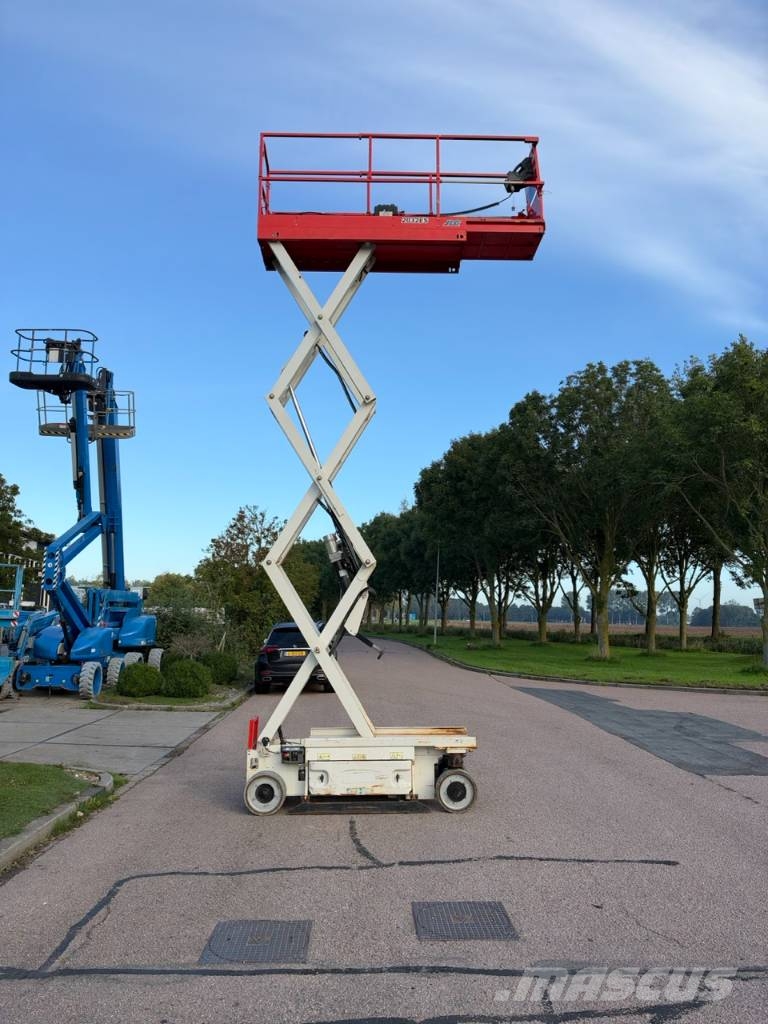 JLG 2032  ES schaar hoogwerker 8 meter Piattaforme a pantografo