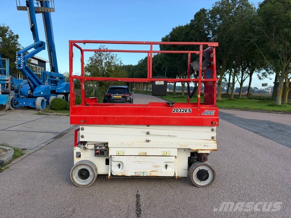 JLG 2032  ES schaar hoogwerker 8 meter Piattaforme a pantografo