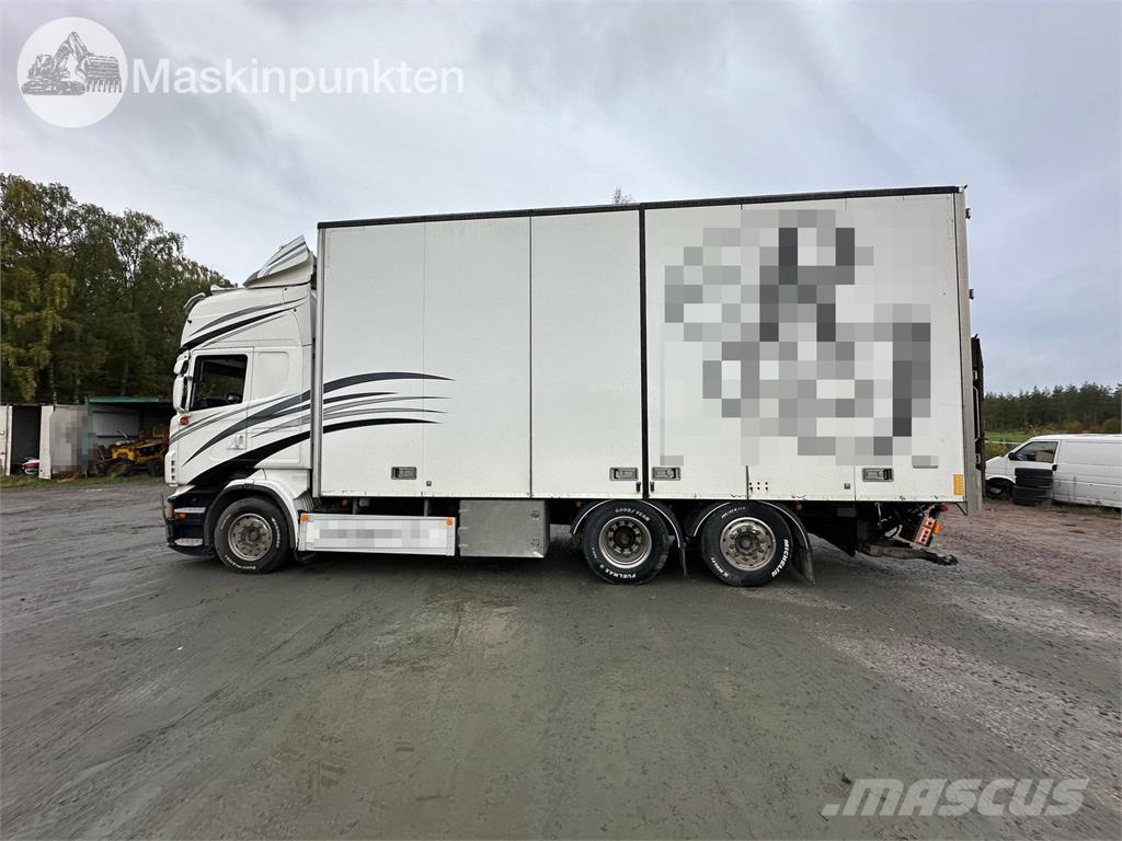Scania R560LB6X2*4MNB Van Body Trucks