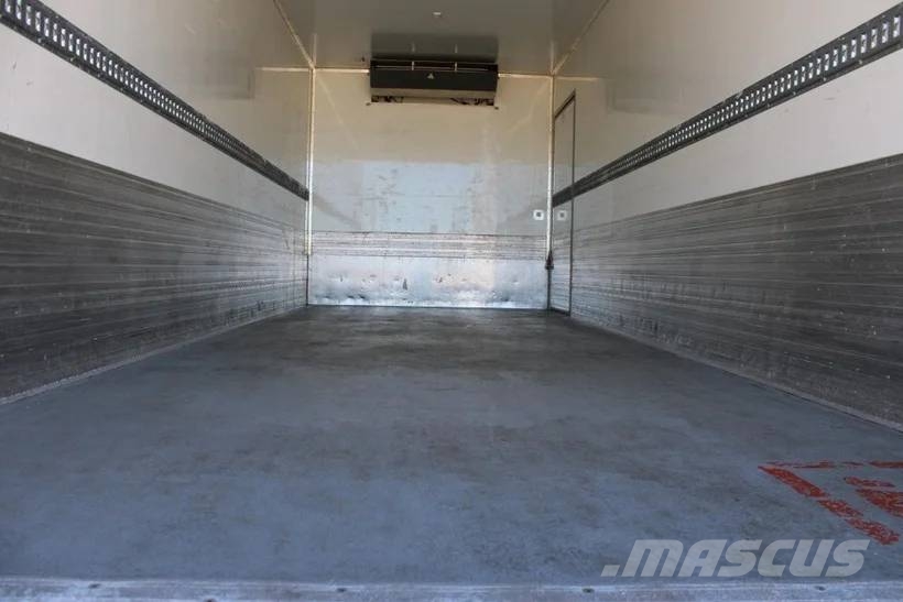 Iveco Eurocargo 160E22 CS750 – 009 شاحنات بدرجة حرارة قابلة للضبط