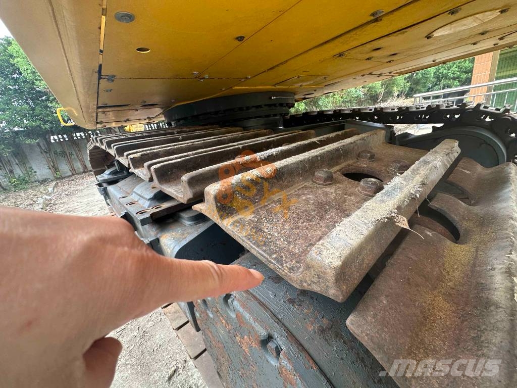 Komatsu PC 450 LC-8 Pelle sur chenilles