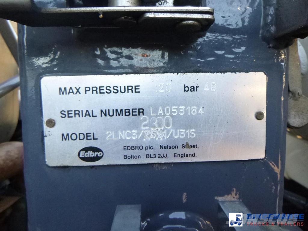 Mercedes-Benz Econic 1824 4x2 Whale vacuum tank 8.1 m3 Paine-/imuautot