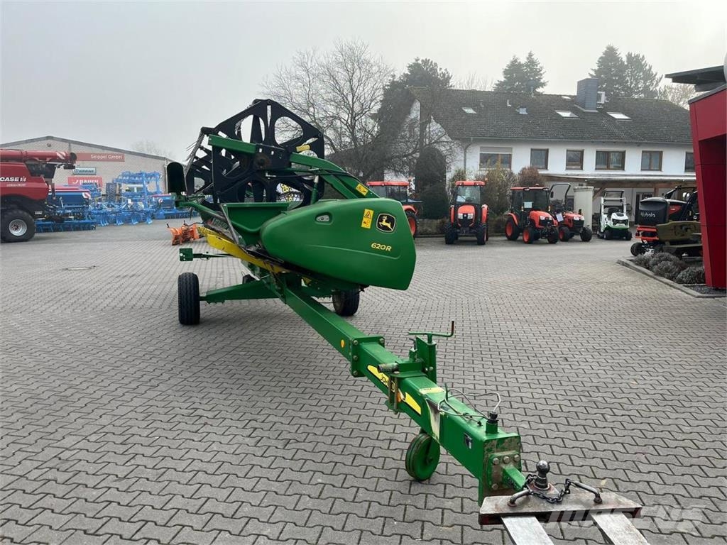 John Deere W650 Mietitrebbiatrici