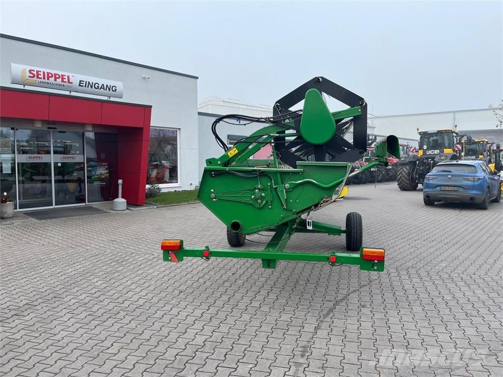 John Deere W650 Mietitrebbiatrici