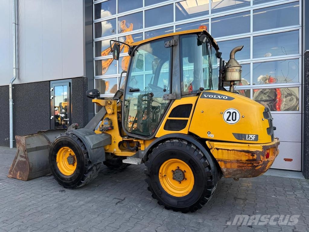 Volvo L20F Radlader
