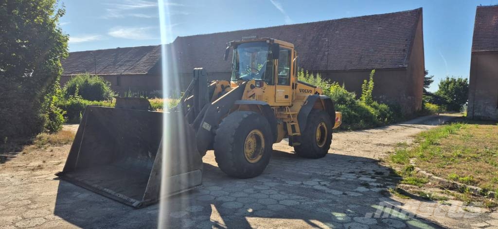 Volvo L 120 E 轮式装载机