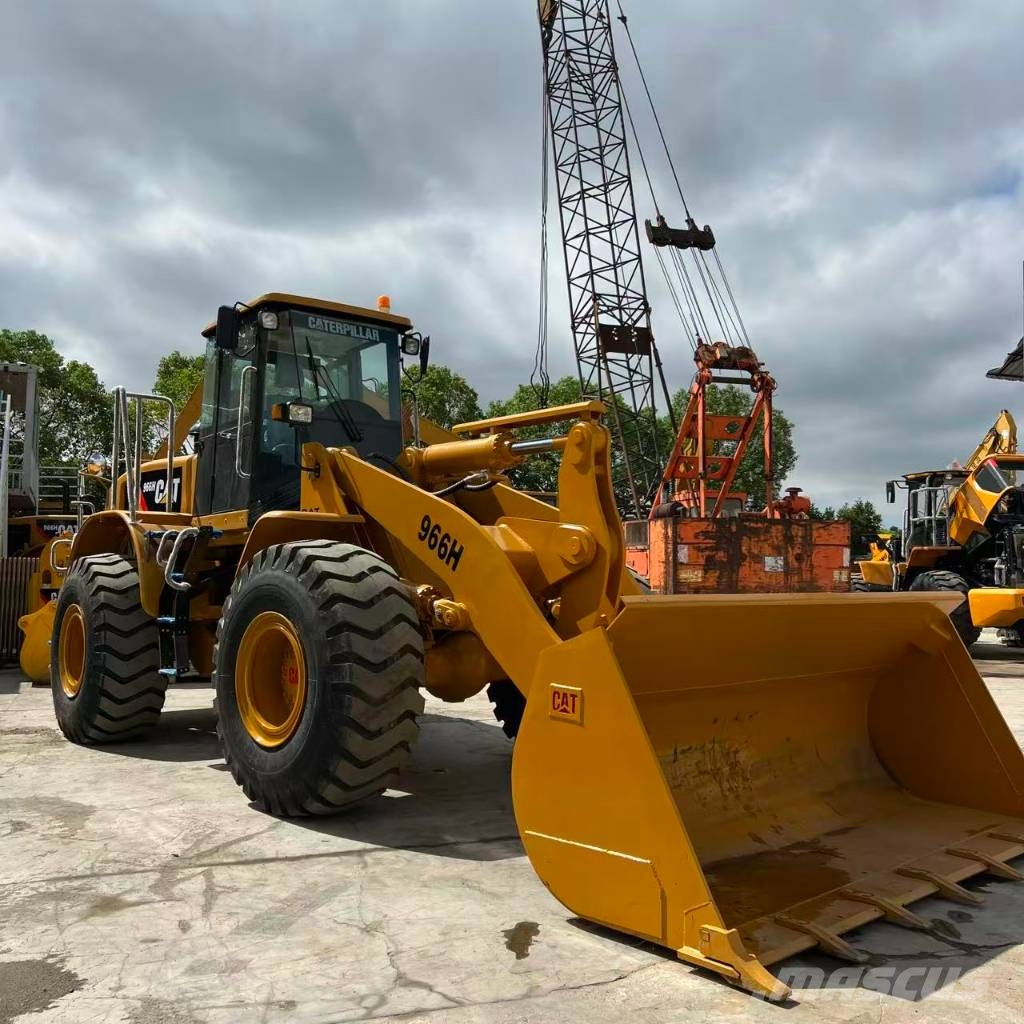 CAT 966H Kolesni nakladalci