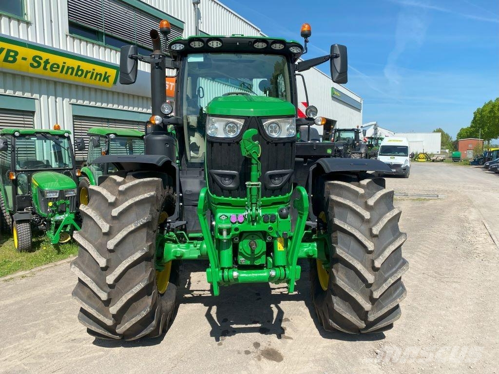 John Deere 6R215 Трактора