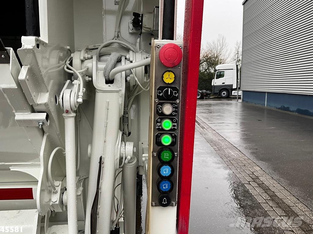 DAF FAG XD 300 Euro 6 Geesink 18m³ Сміттєвози