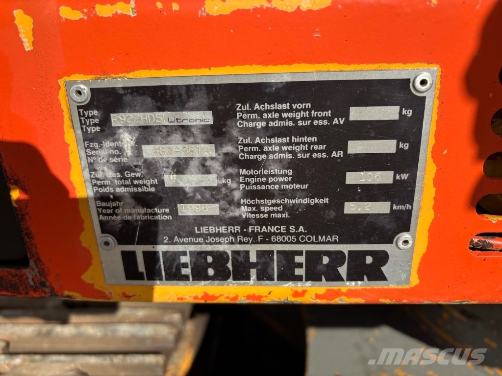 Liebherr R 922 HD S L with LaBounty Shear Kāpurķēžu ekskavatori