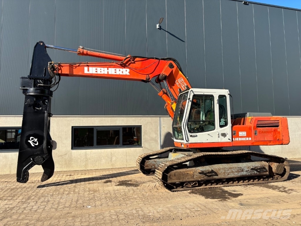 Liebherr R 922 HD S L with LaBounty Shear Kāpurķēžu ekskavatori