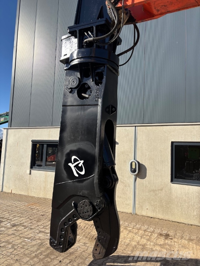 Liebherr R 922 HD S L with LaBounty Shear Kāpurķēžu ekskavatori