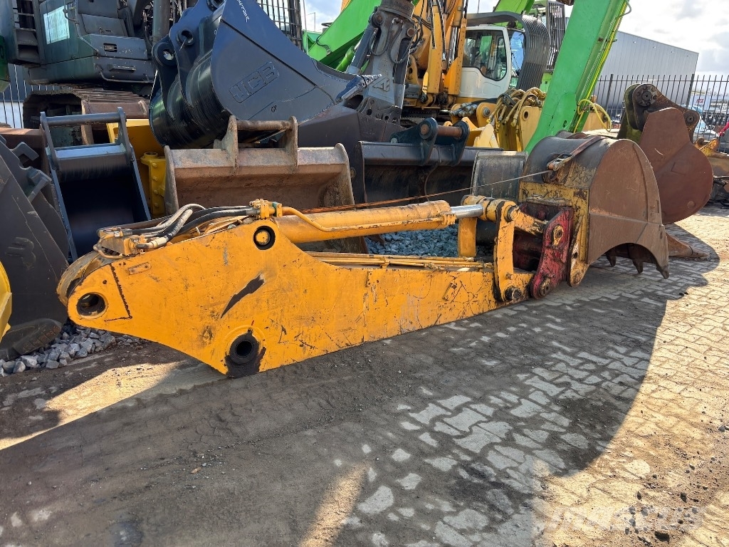 Liebherr R 922 HD S L with LaBounty Shear Kāpurķēžu ekskavatori