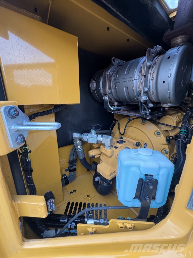 CAT 308 CR VAB Малые экскаваторы 7т-12т