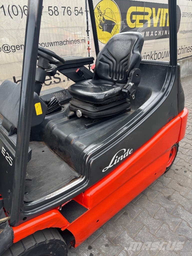Linde E25/02 شاحنات ذات رافعات شوكية تعمل بالكهرباء