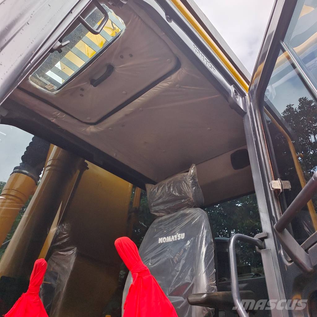 Komatsu PC 220-8 made in Japan Bandgrävare