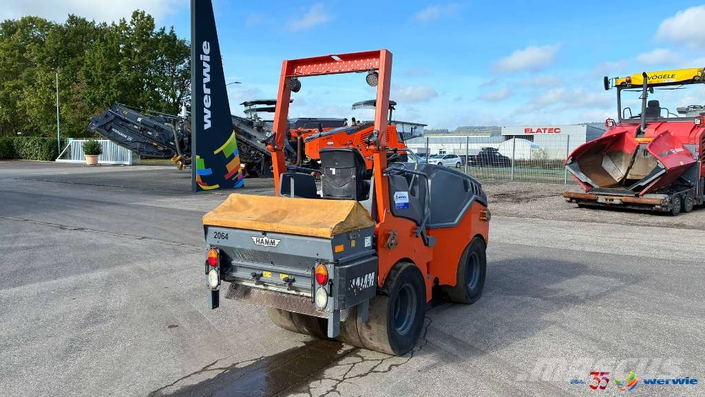 Hamm HD14TT Pneumatikové valce