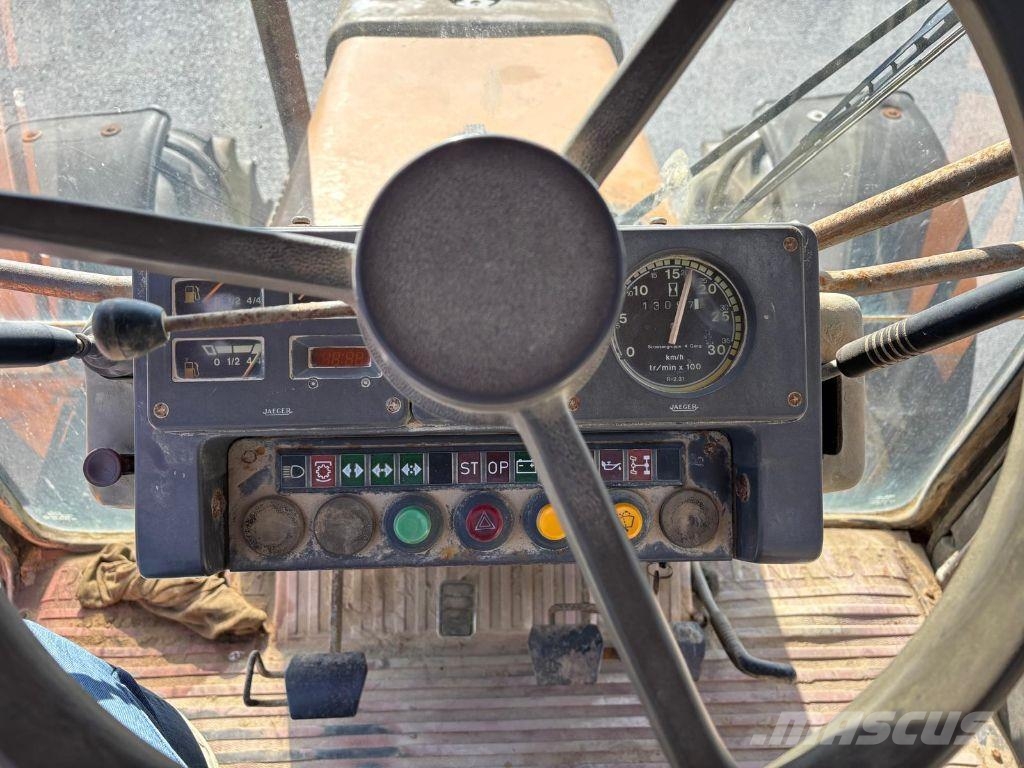 Renault 103-14 Traktorer