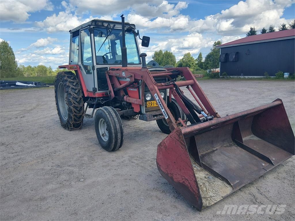 Massey Ferguson 675 トラクター