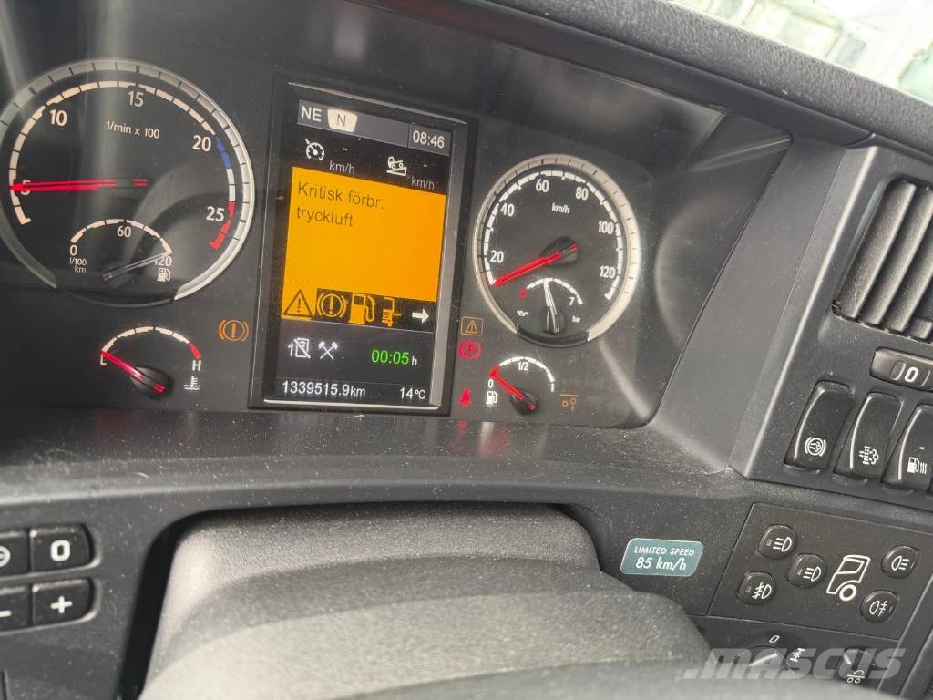 Scania R580LB6X2MNB Serie 1340 Camiones con chasís y cabina