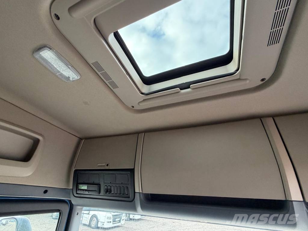 Scania R580LB6X2MNB Serie 1340 Camiones con chasís y cabina
