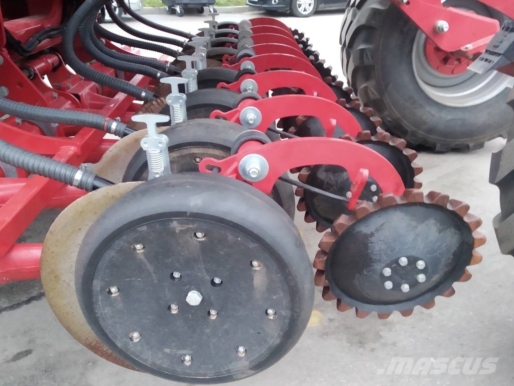 Horsch Avatar 4.16 SD Mechanické sejačky