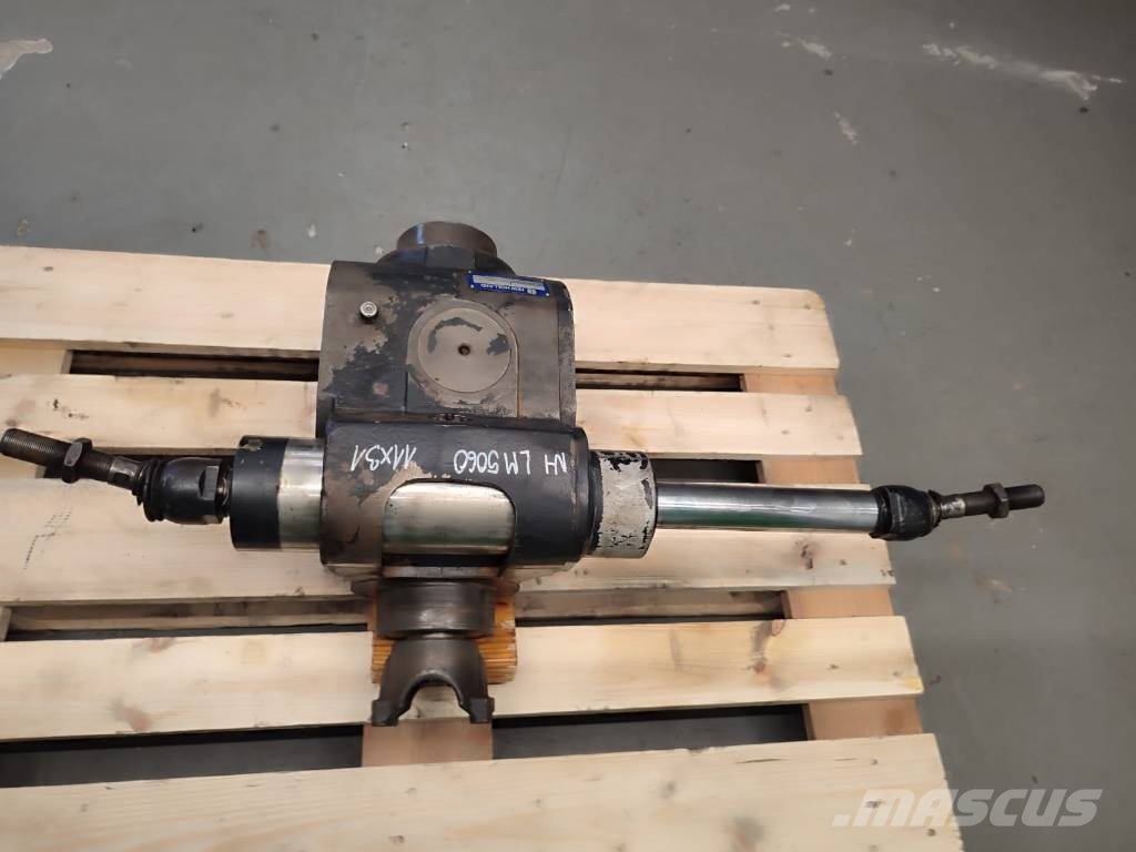 New Holland Differential 787352 212409 New Holland LM 5060 Осі