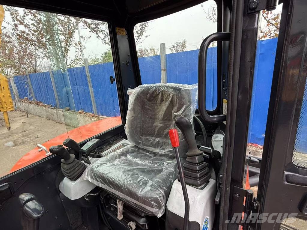 Kubota 163 Mini ekskavatörler, 7 tona dek
