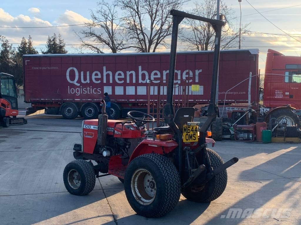 Massey Ferguson 1010 Traktorer