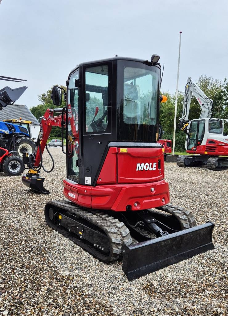 Mole M25 Mini ekskavatörler, 7 tona dek