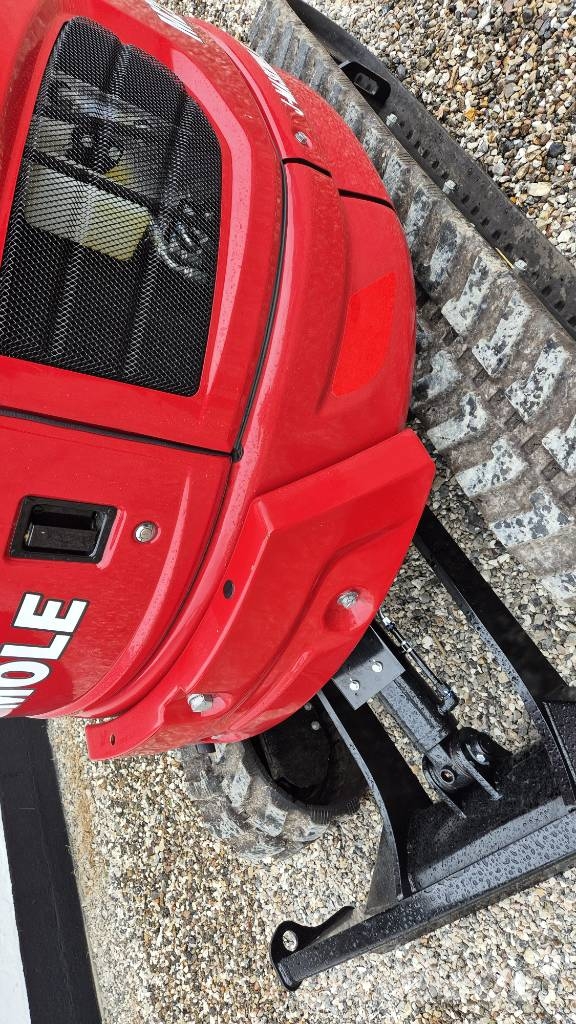 Mole M25 Mini ekskavatörler, 7 tona dek