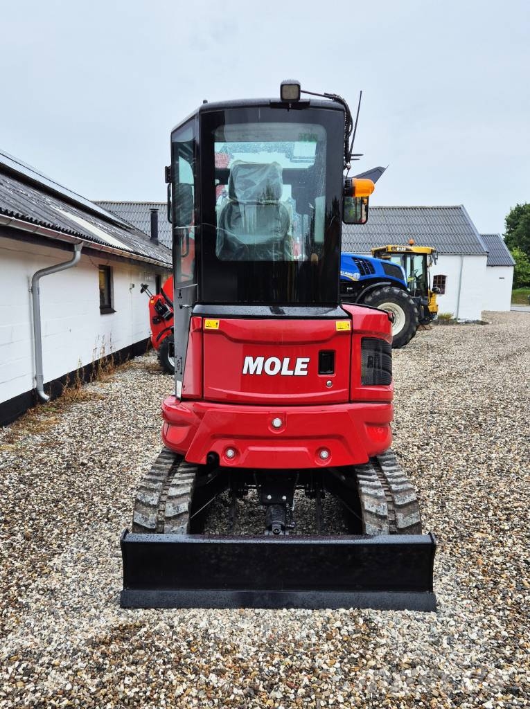 Mole M25 Mini ekskavatörler, 7 tona dek