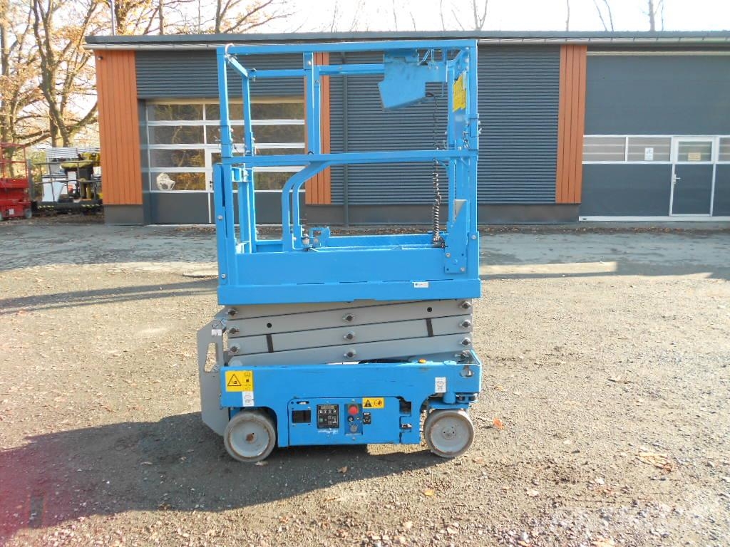 Genie GS 1330 Žirkliniai keltuvai