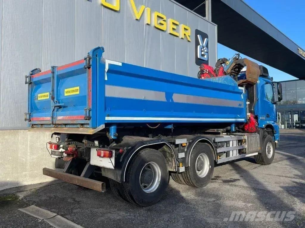Mercedes-Benz Arocs 3342 *6x6*meegestuurd as*2zijdige kipper*Air Kiper kamioni