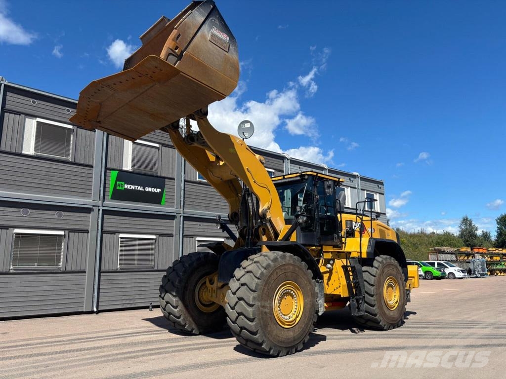 CAT 980 Iekrāvēji uz riteņiem