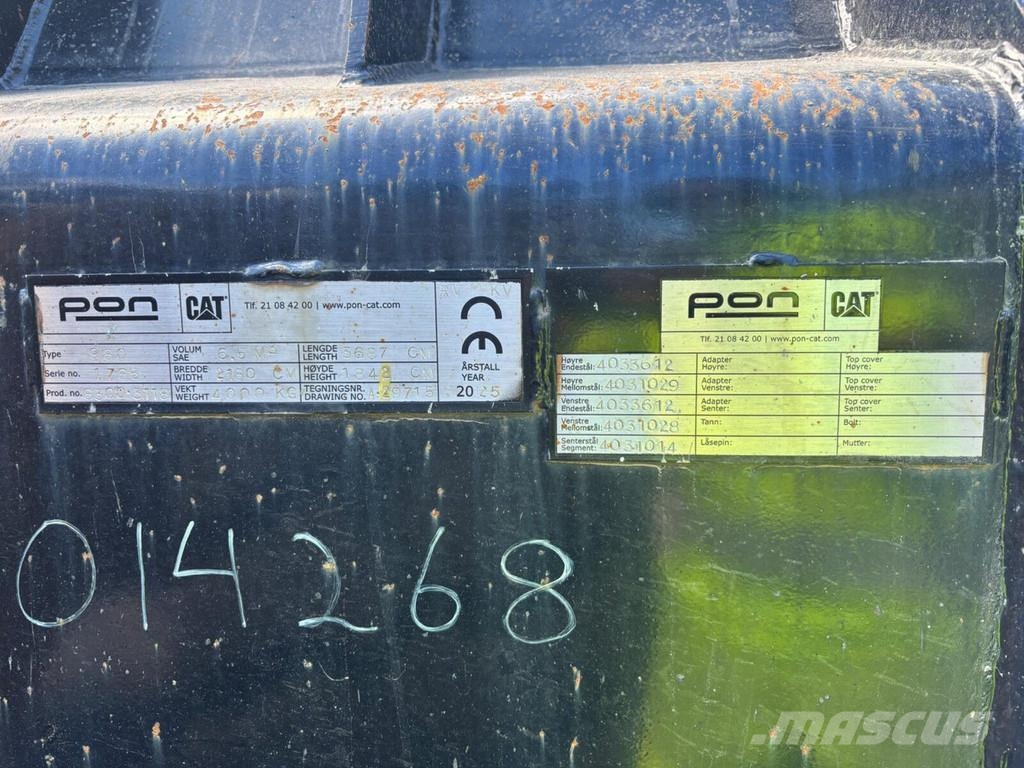 CAT 980 Iekrāvēji uz riteņiem