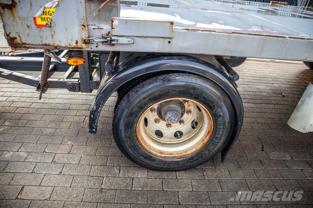 Lecitrailer VOLAILLE/GEFLÛGEL/POULTRY+REHAUSSABLE Platformas/izkraušana no sāniem