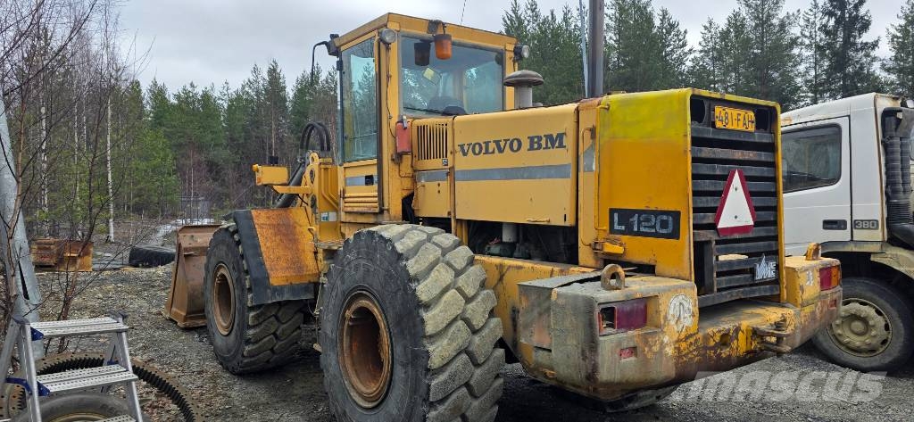 Volvo L 120 Wheel loaders