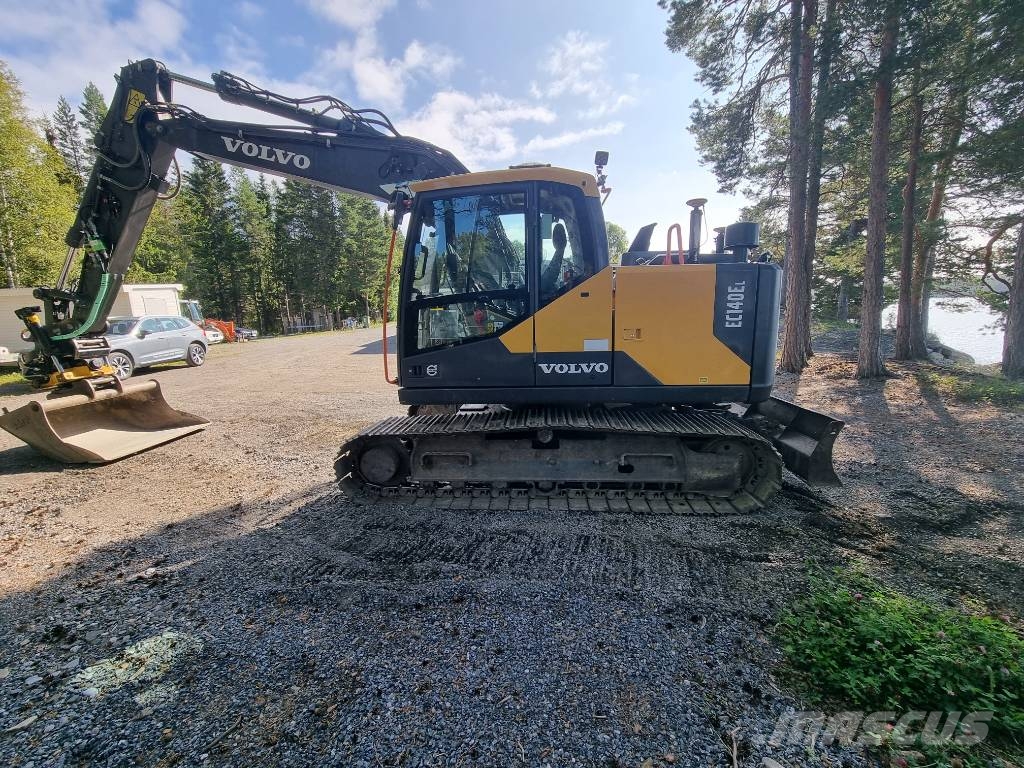 Volvo EC 140 EL Bandgrävare