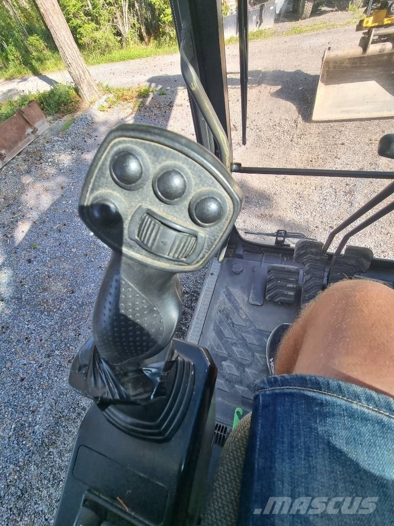 Volvo EC 140 EL Bandgrävare