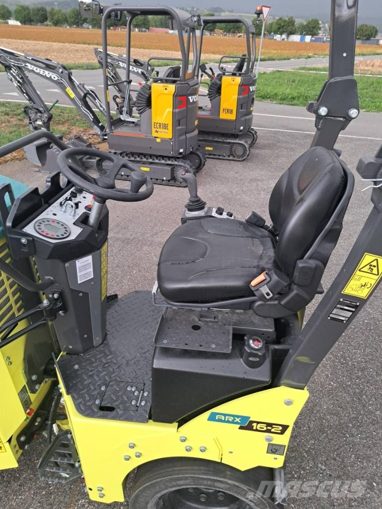 Ammann ARX 16-2C Rodillos combinados